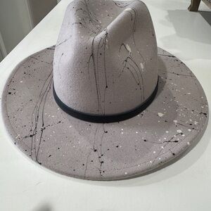 Limited edition GiGi Pip Size 57 hat